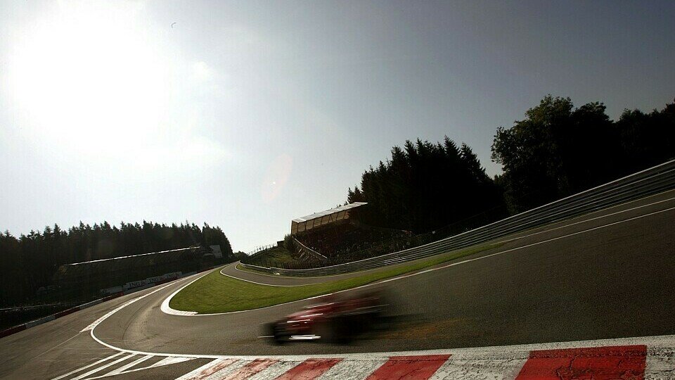 Ferrari jagt Lewis Hamilton., Foto: Sutton