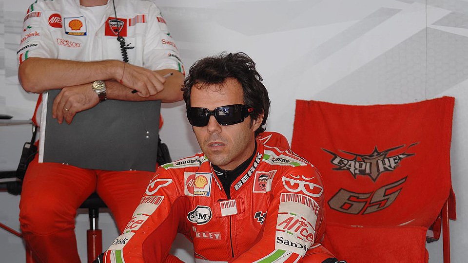 Loris Capirossi will bis zum Schluss alles für Ducati geben, Foto: Ducati