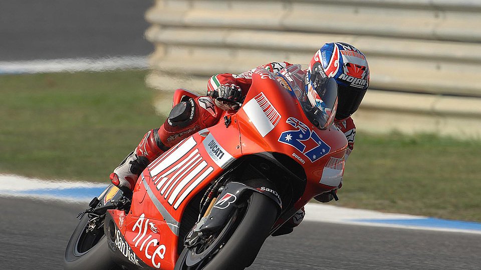 Casey Stoner will am Samstag noch einmal von vorne beginnen, Foto: Ducati
