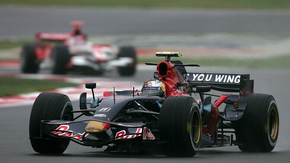 Sebastian Vettel ließ Toro Rosso jubeln, Foto: Sutton