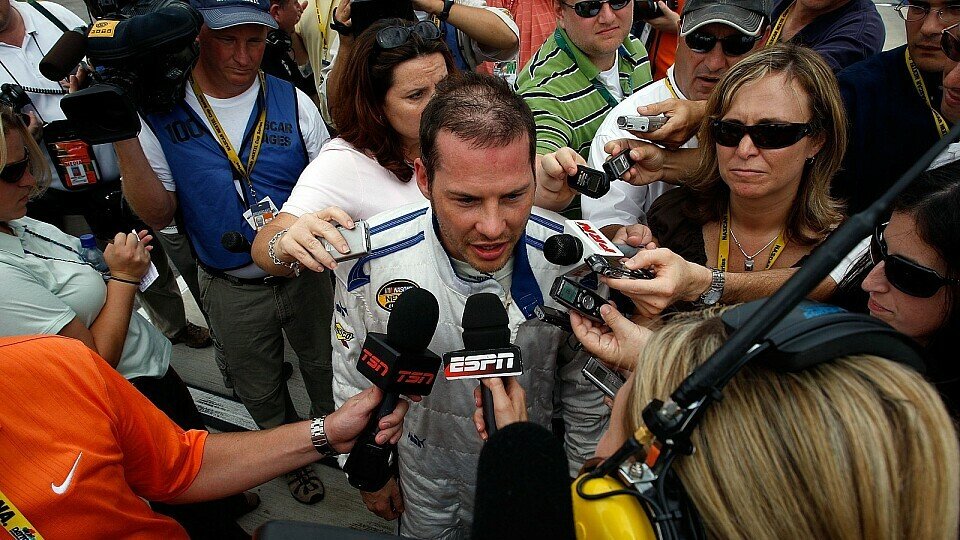 Jacques Villeneuve versucht, wieder in NASCAR unterzukommen, Foto: Chris Graythen/Getty Images for NASCAR