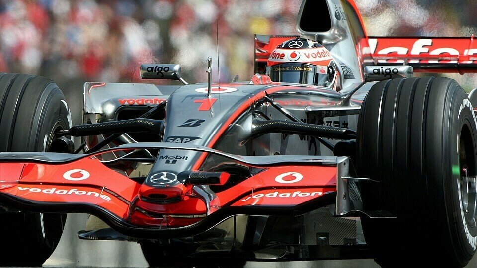 Vor allem mit seinem Dienstauto 2007 war Fernando Alonso sehr zufrieden., Foto: Sutton