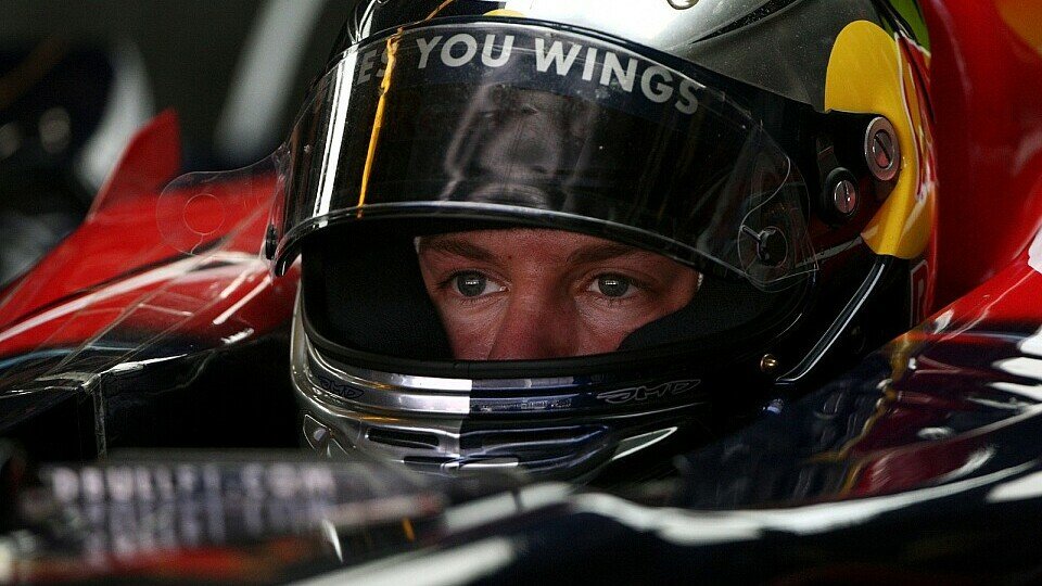 Vettel will einen guten Saisonabschluss einfahren., Foto: Sutton