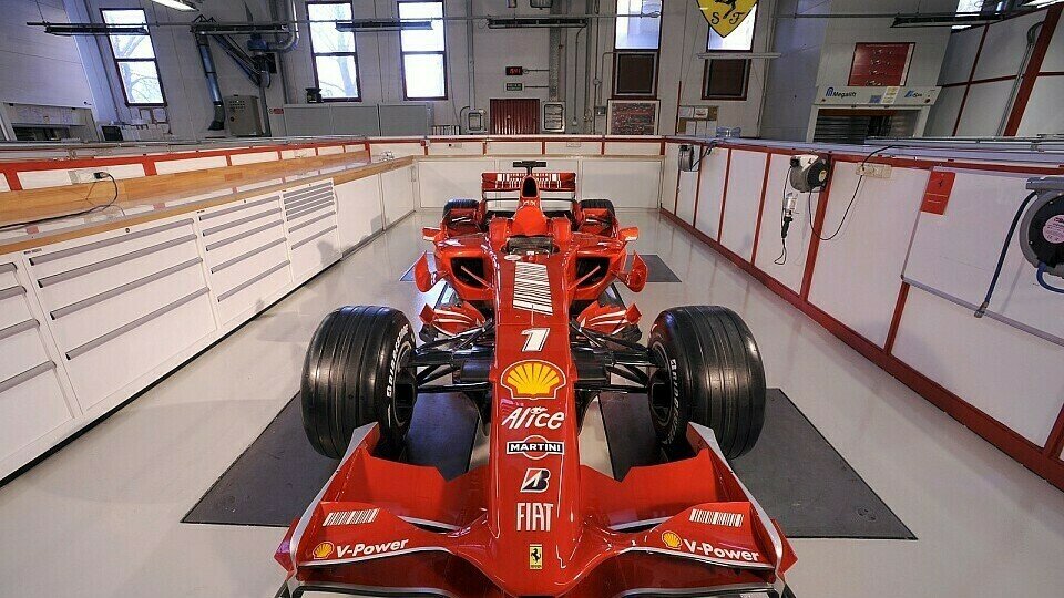 Die neue Lady ist da mit den Maßen F2008, Foto: © Ferrari Press Office