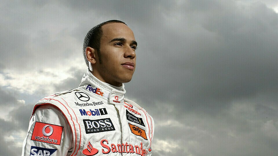 Lewis Hamilton bleibt bis 2012 bei McLaren, Foto: McLaren