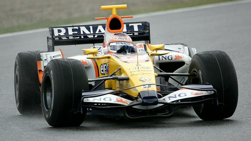 Wieder da wo er hingehört: Fernando Alonso, Foto: Sutton
