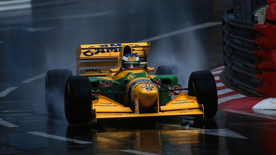 Regen in Monaco: Wie es Michael Schumacher gefällt., Foto: Sutton