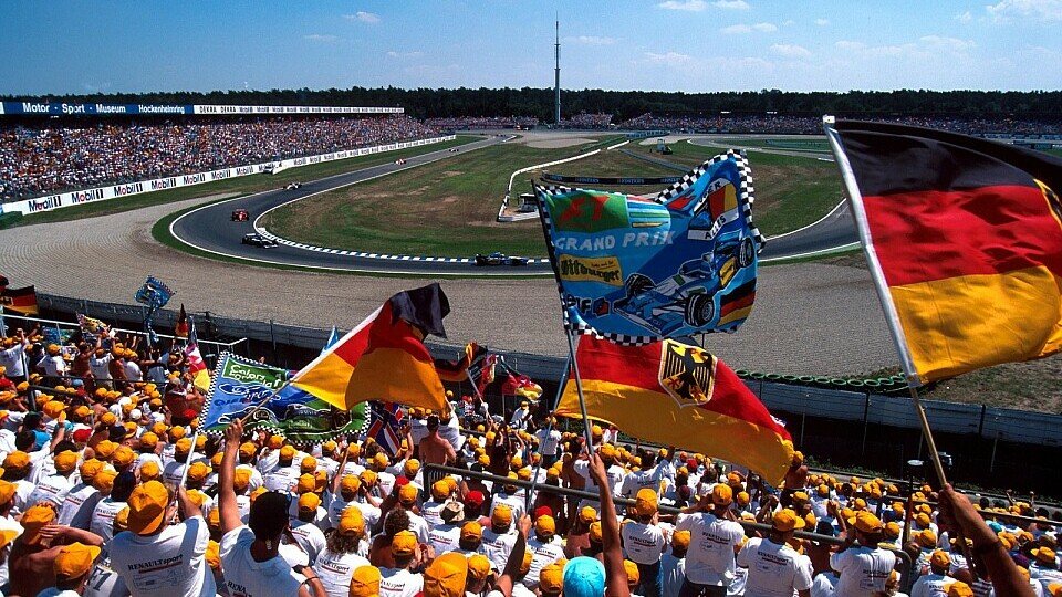 Michael Schumacher sorgte für volle Tribünen im Motodrom