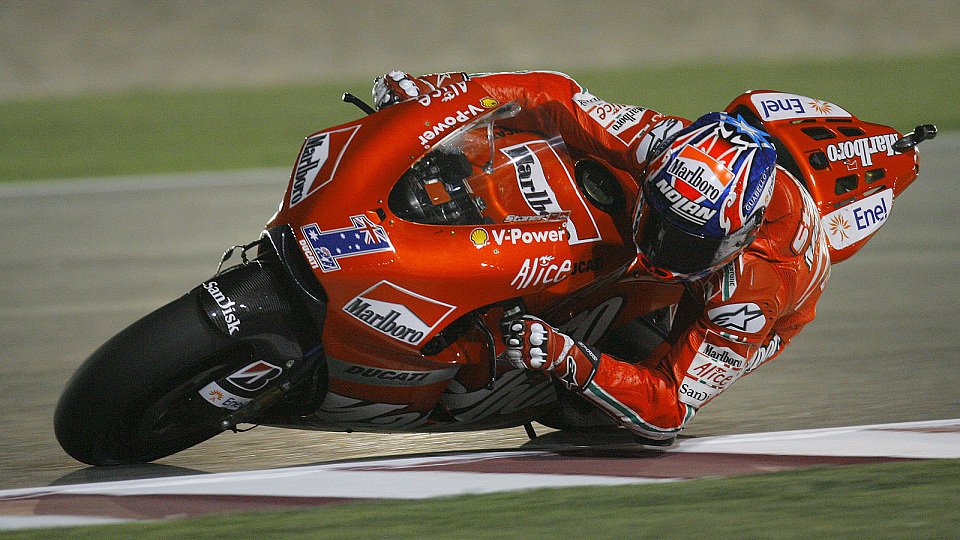 Casey Stoner erlebte während der Vorbereitung auch Rückschläge, Foto: Ducati