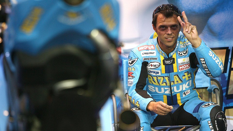 Loris Capirossi ist weiter guter Dinge, Foto: Rizla Suzuki