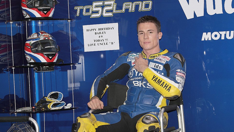 James Toseland rechnet sich in Jerez einiges aus, Foto: Yamaha James Toseland rechnet sich in Jerez einiges aus, Foto: Yamaha