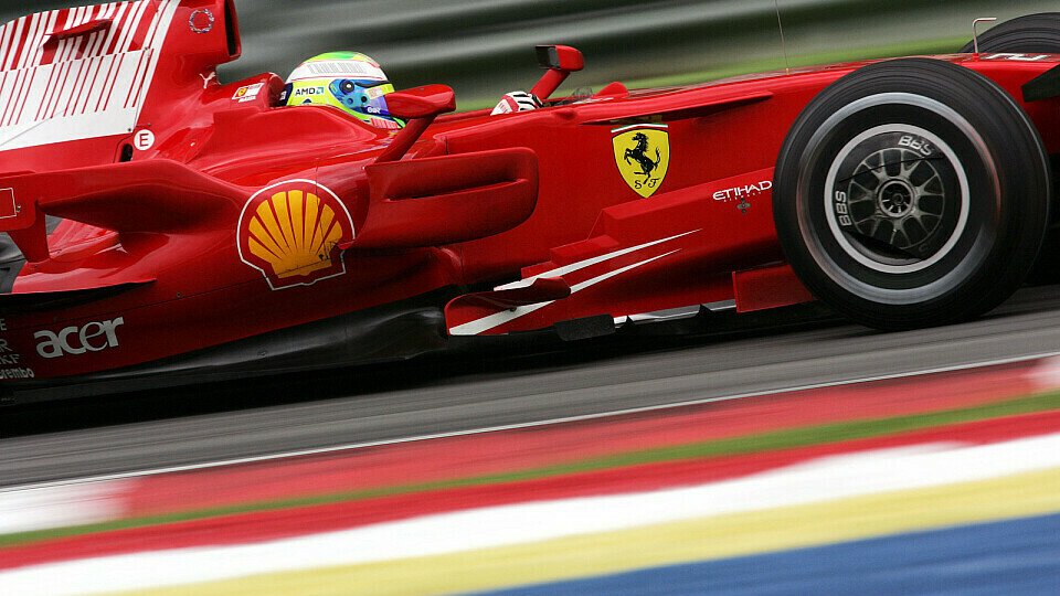 Felipe Massa muss sich dem starken Gegenwind entgegenstellen., Foto: Sutton