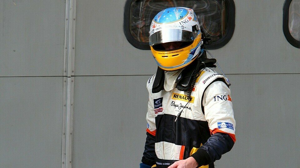 Fernando Alonso will noch härter arbeiten, Foto: Sutton