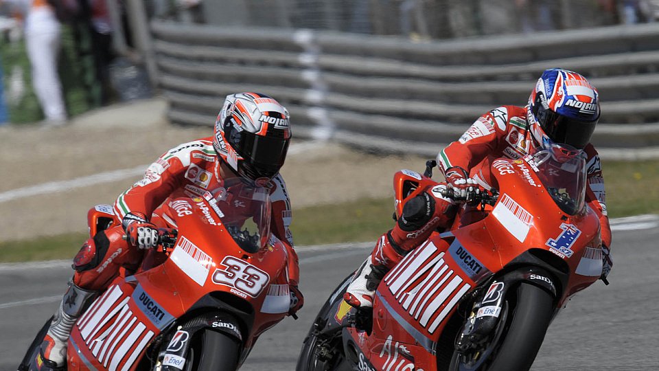 Casey Stoner und Marco Melandri fahren mit unterschiedlichen Erwartungen nach Estoril, Foto: Ducati