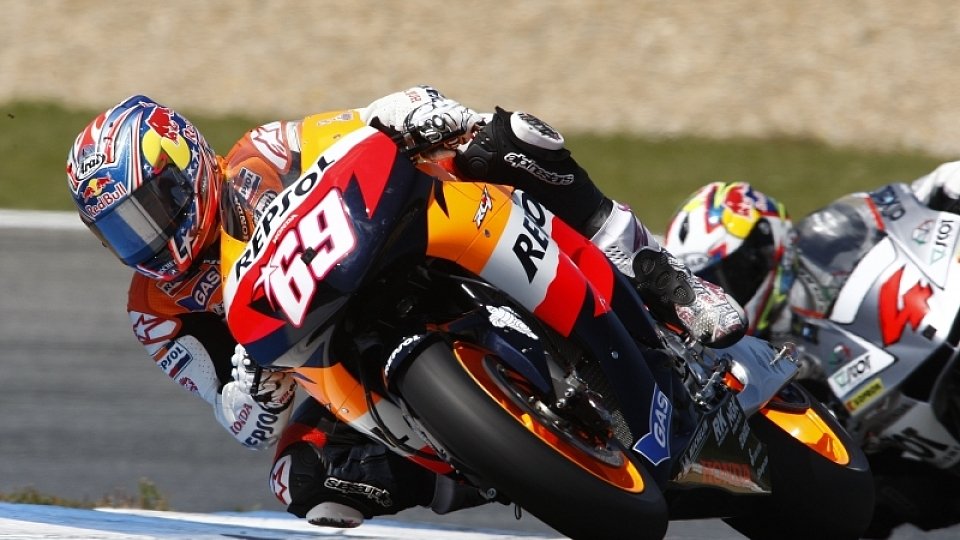 Nicky Hayden ist noch auf der Suche, Foto: Honda Nicky Hayden ist noch auf der Suche, Foto: Honda