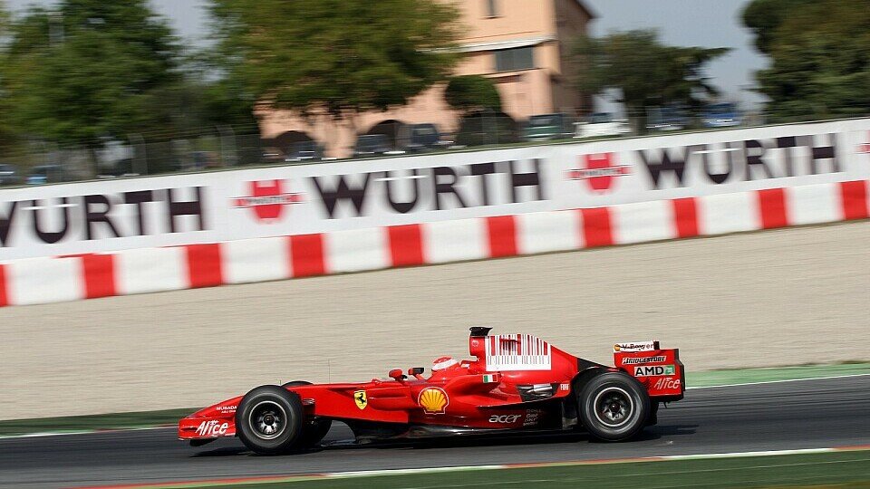 Michael Schumacher hat immer noch Spaß am F1-Fahren., Foto: Hartley/Sutton
