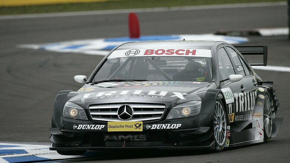 Auch Ralf Schumacher missfällt die neue erste Kurve., Foto: DTM
