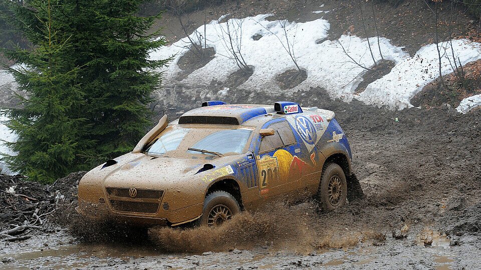 Carlos Sainz holte den nächsten VW-Etappensieg., Foto: VW Motorsport Carlos Sainz holte den nächsten VW-Etappensieg., Foto: VW Motorsport