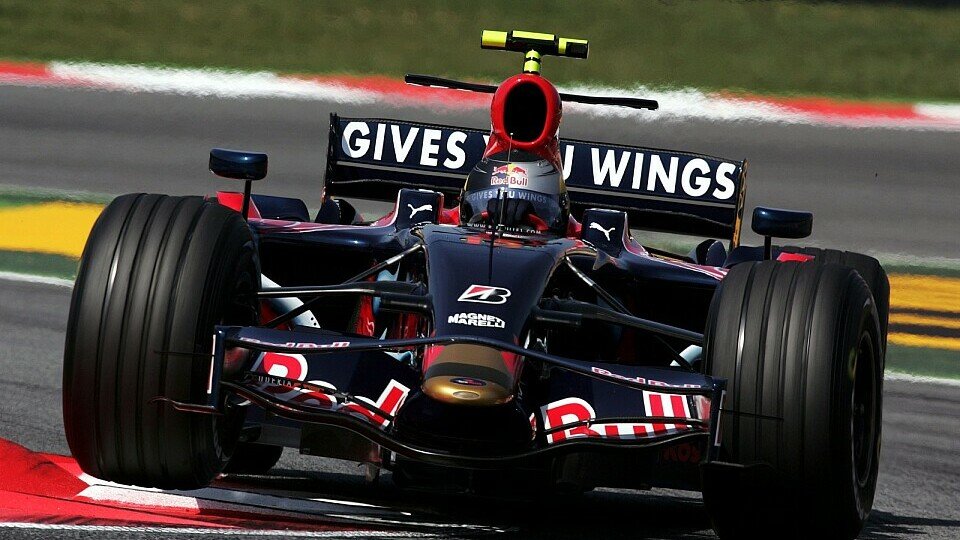Sebastian Vettel hat noch Arbeit vor sich., Foto: Sutton
