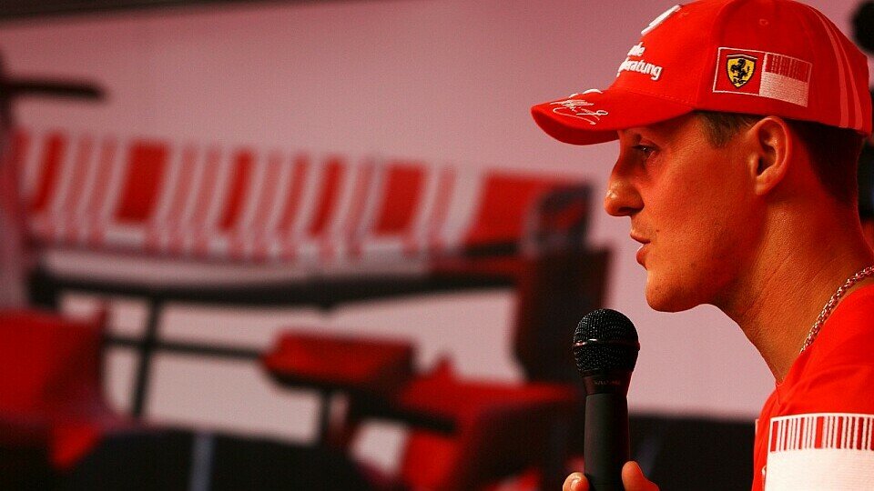 Michael Schumacher durfte viel erzählen, Foto: Sutton