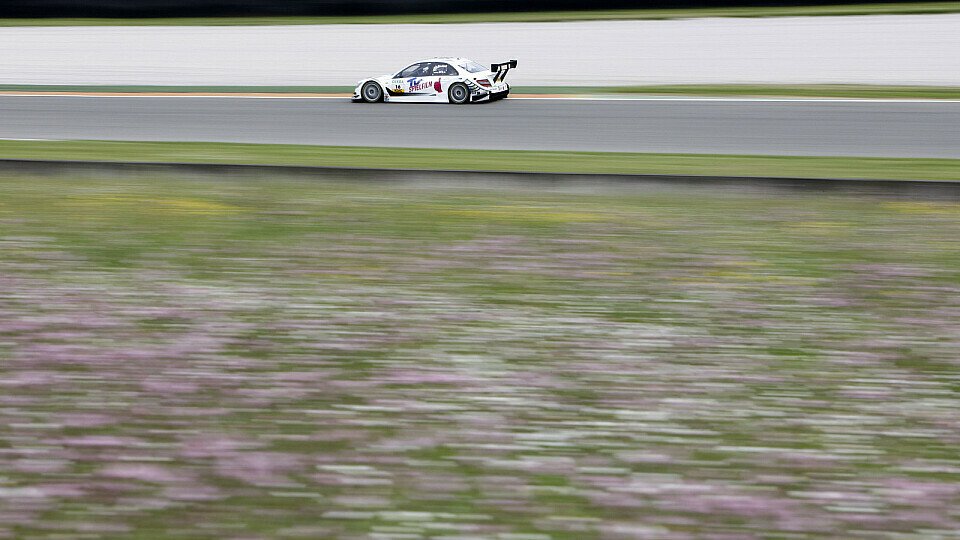 Ausflug ins Grüne: Susie Stoddart, Foto: DTM