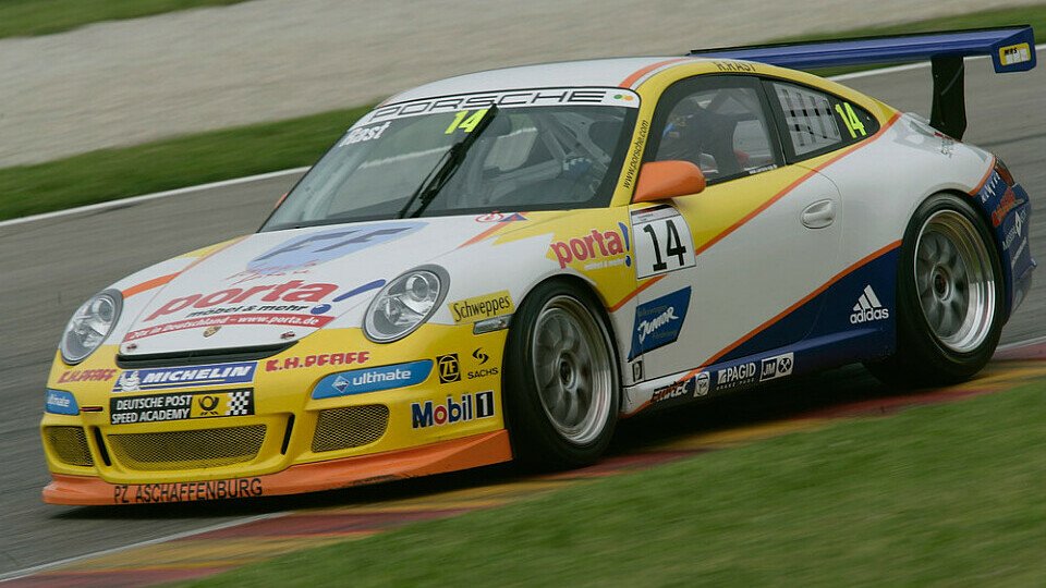 René Rast wird am Sonntag von Platz eins starten, Foto: Porsche