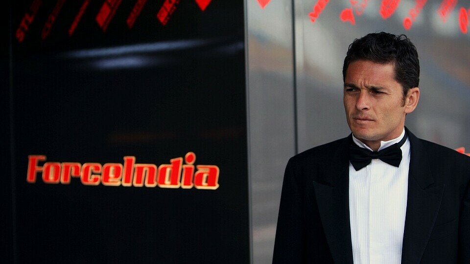 Einzig die vielen Reisen stören den Jubilar..., Foto: Sutton