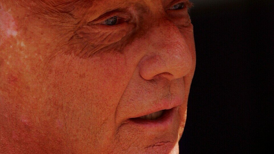 Niki Lauda sieht Gesprächsbedarf zwischen FIA und FOTa, Foto: Sutton