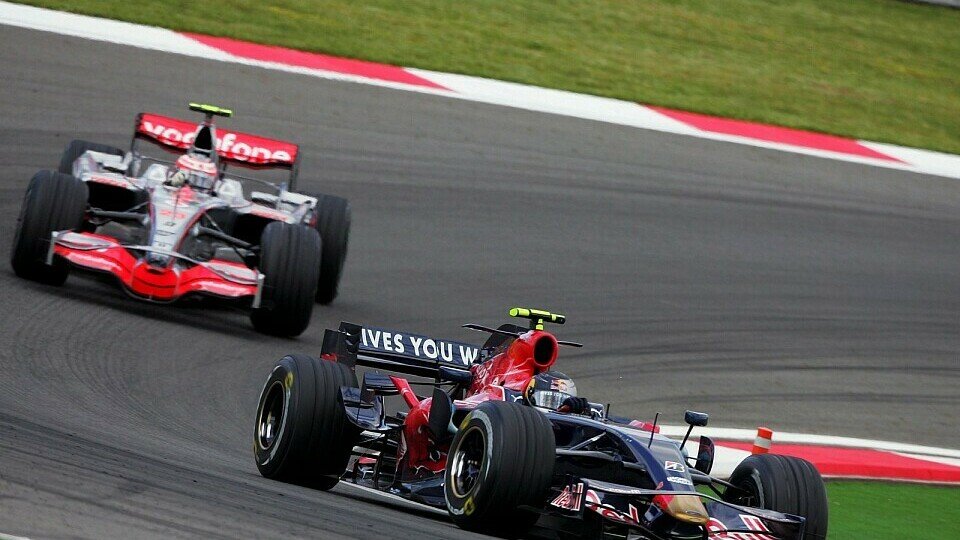 Sebastian Vettel fuhr durch, Foto: Sutton
