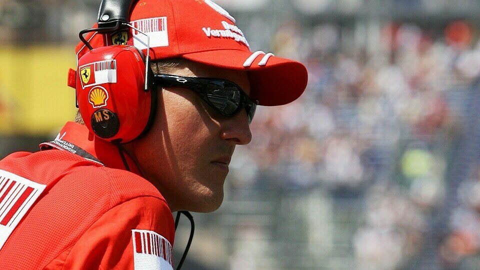 Michael Schumacher glaubt an Massas Chancen., Foto: Sutton