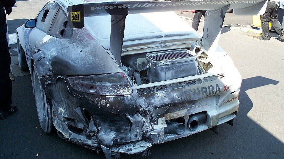 HISAQ Porsche nach dem Brand im Motorraum., Foto: mpa/Griesinger