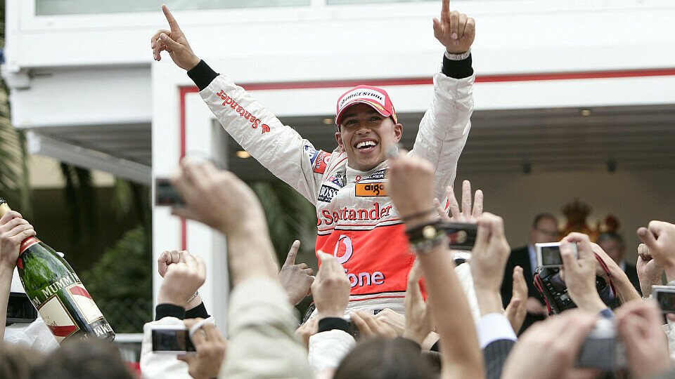 Lewis Hamilton schwebte auf Wolke 7., Foto: McLaren