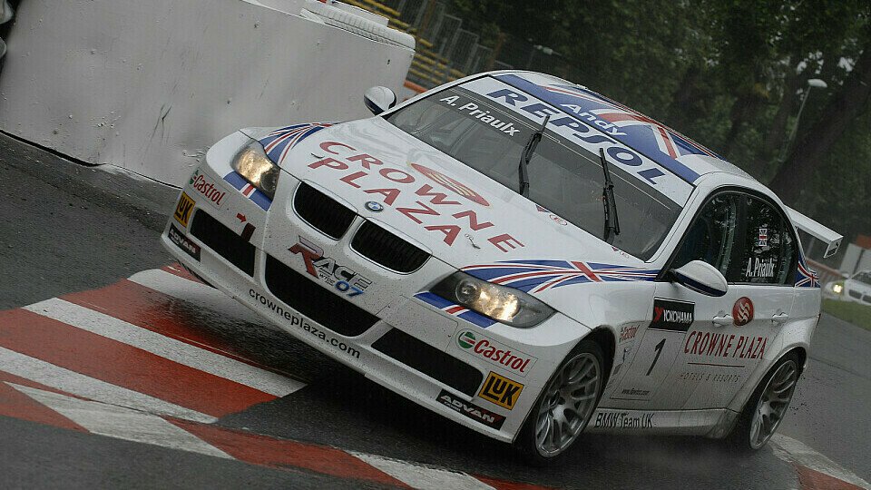 Andy Priaulx ließ nichts anbrennen, Foto: FIA WTCC
