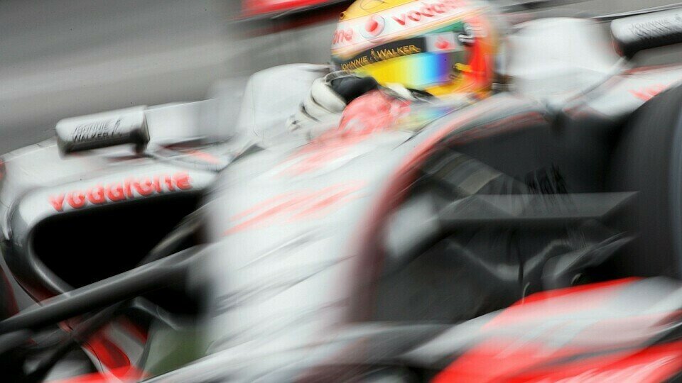 Lewis Hamilton ließ sich von keinen Steinchen aus der Ruhe bringen., Foto: Sutton