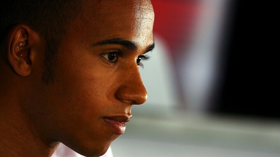 Lewis Hamilton wünscht sich keine Ratschläge., Foto: Sutton