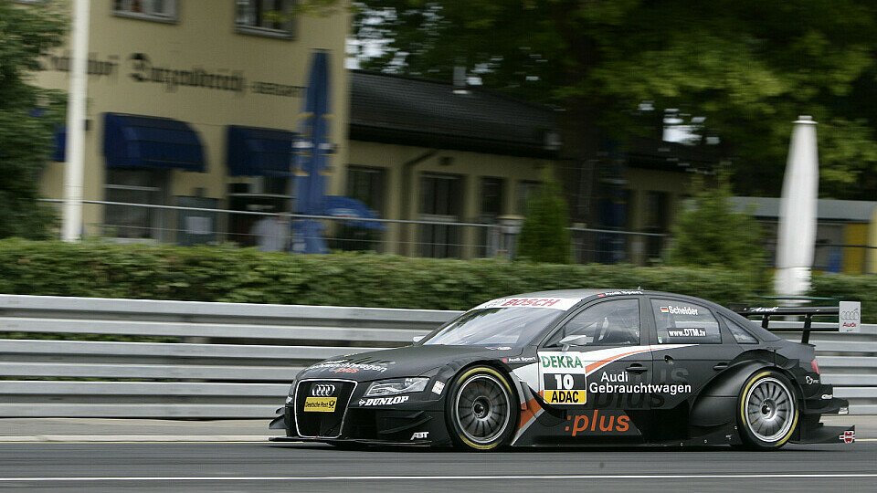 Timo Scheider fuhr sein viertes Podest der Saison ein., Foto: Audi