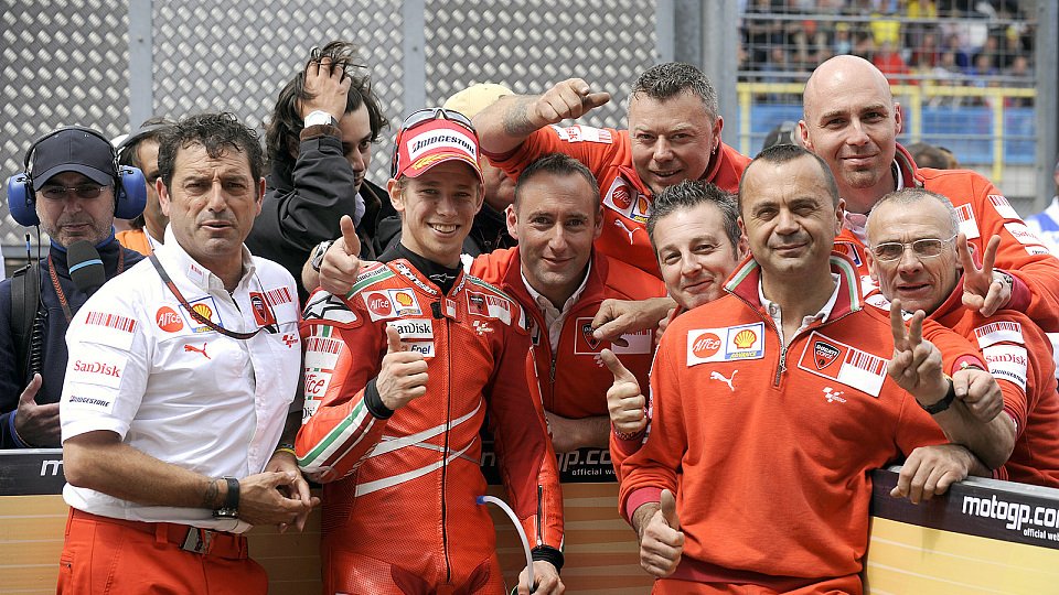 Casey Stoner und sein Team hätten nicht mit so viel Erfolg gerechnet, Foto: Ducati