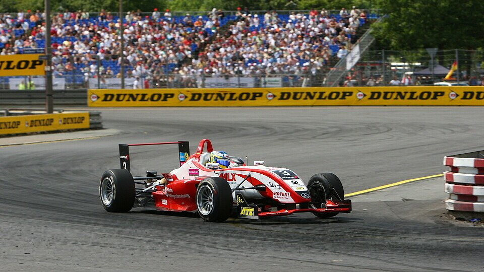 Christian Vietoris wird auch 2009 für Mücke Motorsport auf Punktejagd gehen, Foto: F3 EuroSeries