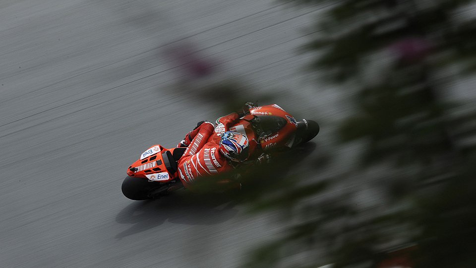Casey Stoner dominierte nach Dani Pedrosas Sturz, Foto: Ducati