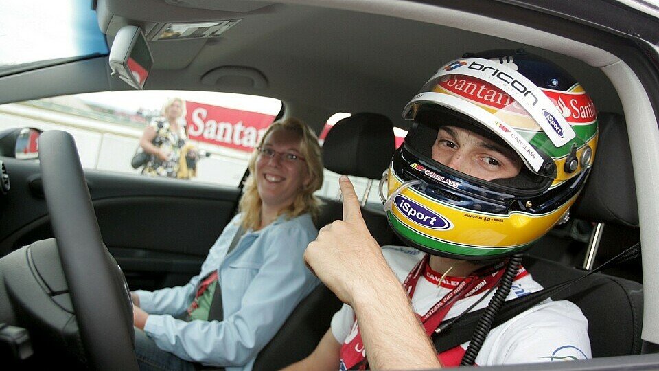 Auch Bruno Senna chauffiert schon mal Gäste., Foto: Sutton