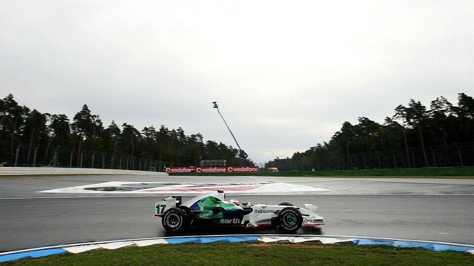 Barrichello hofft auf ein Chaosrennen., Foto: Sutton