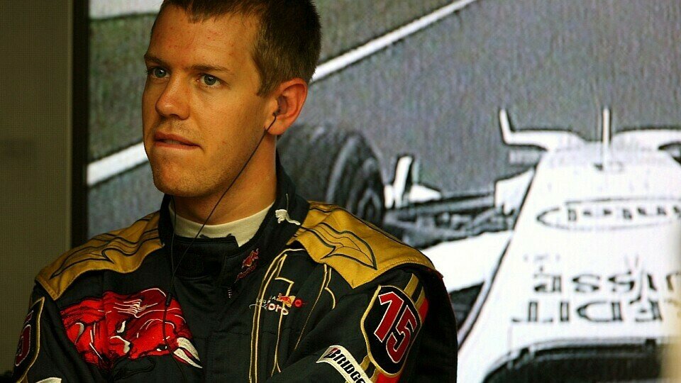 Sebastian Vettel kann mit seinem Arbeitgeber zufrieden sein. Sogar Flatscreens gibt es in der Firma., Foto: Sutton