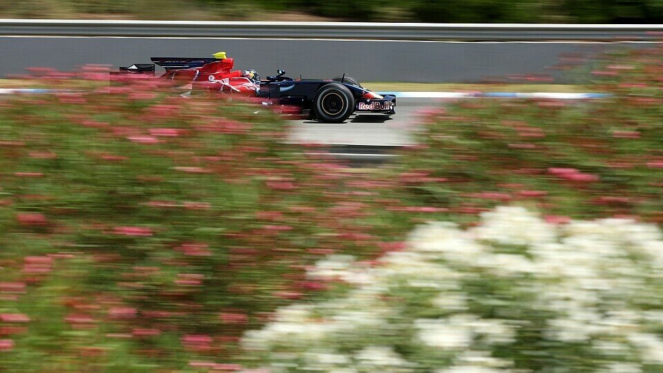 Sebastian Vettel fuhr die schnellste Runde des Tages., Foto: Sutton
