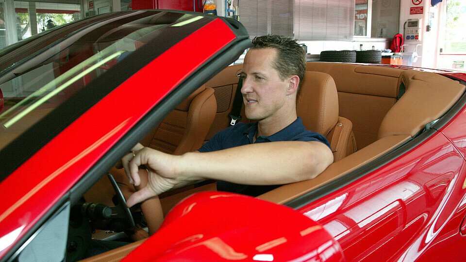 Michael Schumacher im Ferrari California., Foto: Ferrari Press Office