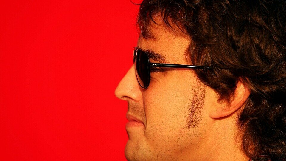 Fernando Alonso hat sich einen Simulatortag gegönnt, Foto: Sutton