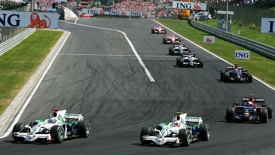 Button und Barrichello kämpften auch teamintern., Foto: Sutton