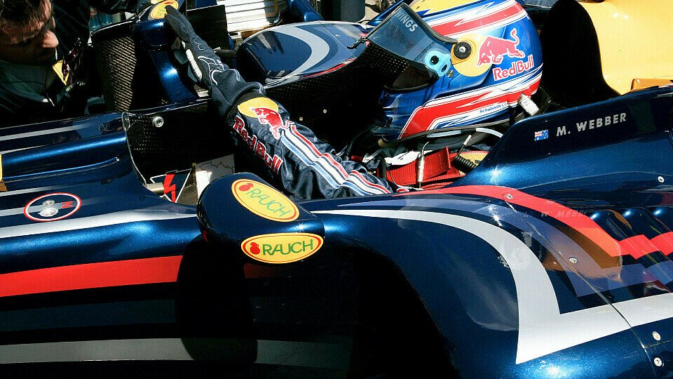 Mark Webber und die anderen Fahrer machen sich ein paar Sorgen, Foto: GEPA