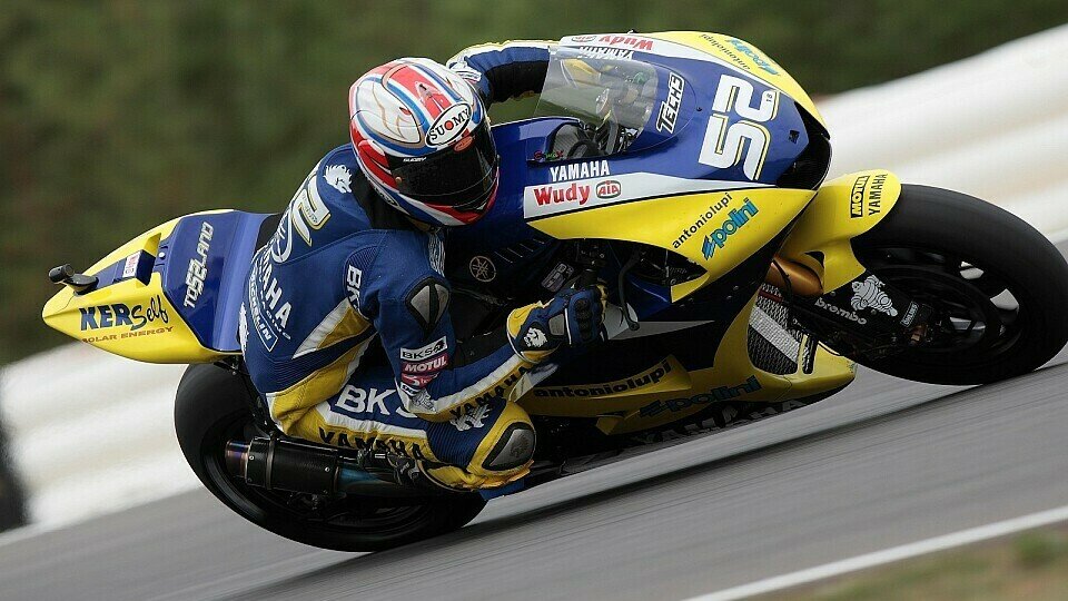 James Toseland war auch nach den Tests nicht sehr happy, Foto: Tech 3 Yamaha
