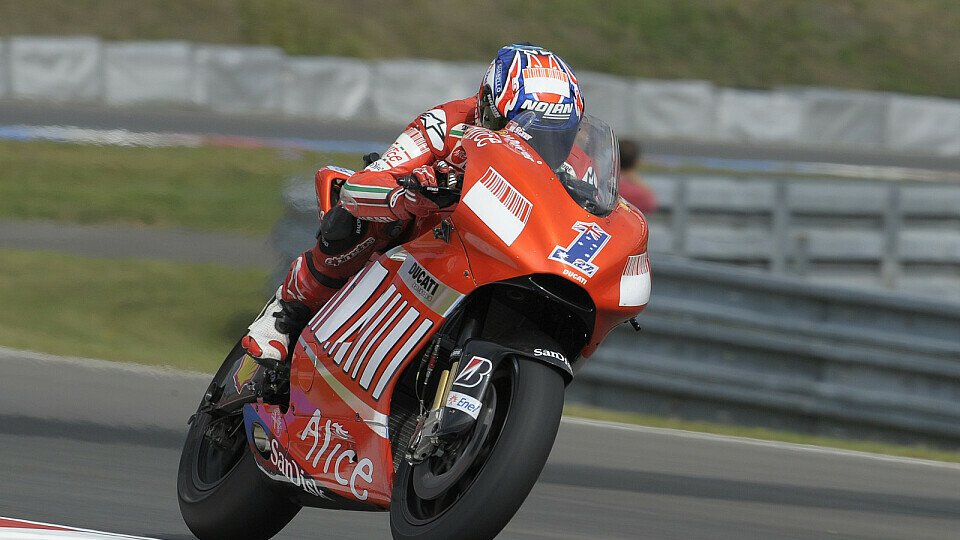 Casey Stoner lässt sich nicht unterkriegen, Foto: Ducati