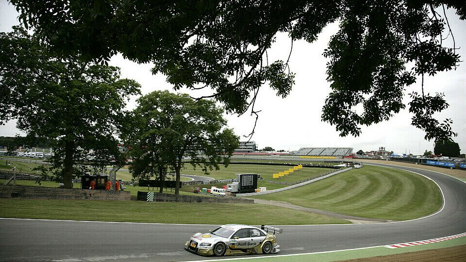 In Brands Hatch sind die Abstände immer gering, Foto: Audi